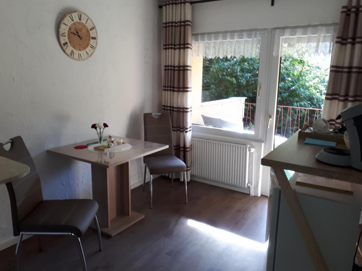 Bed and Breakfast Haus Am Dekernbach Кохем Экстерьер фото