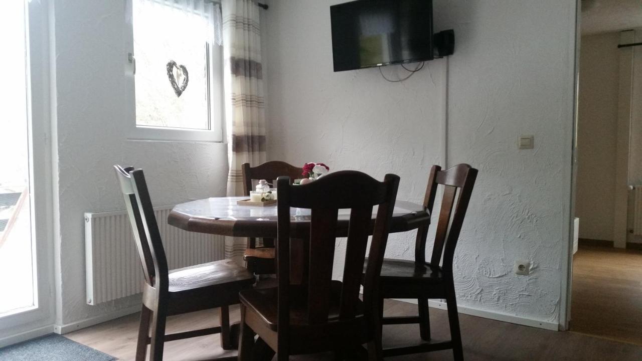 Bed and Breakfast Haus Am Dekernbach Кохем Экстерьер фото
