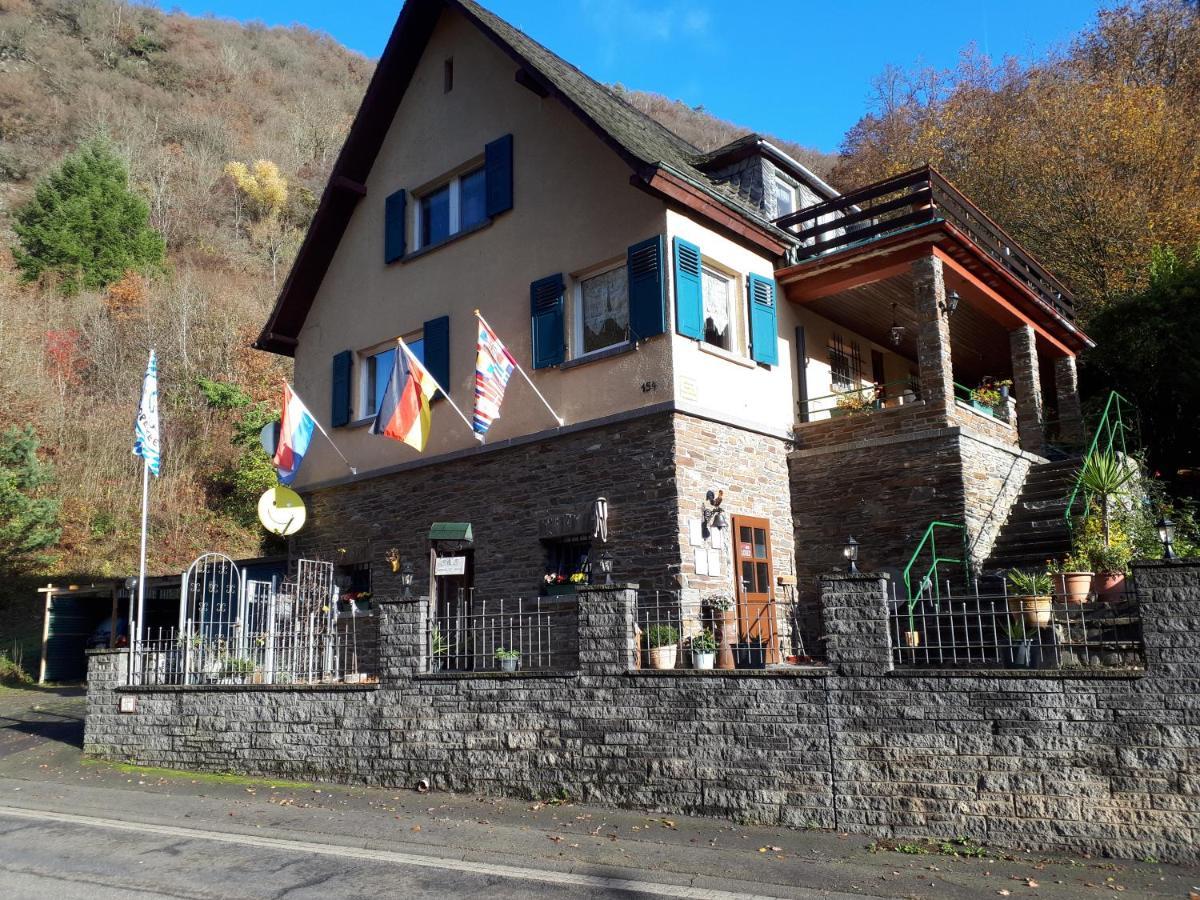 Bed and Breakfast Haus Am Dekernbach Кохем Экстерьер фото