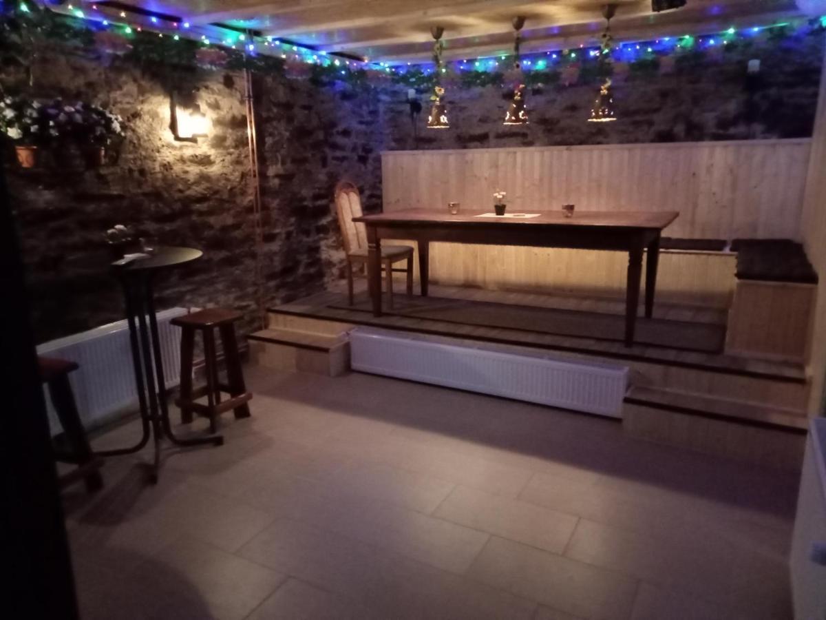 Bed and Breakfast Haus Am Dekernbach Кохем Экстерьер фото