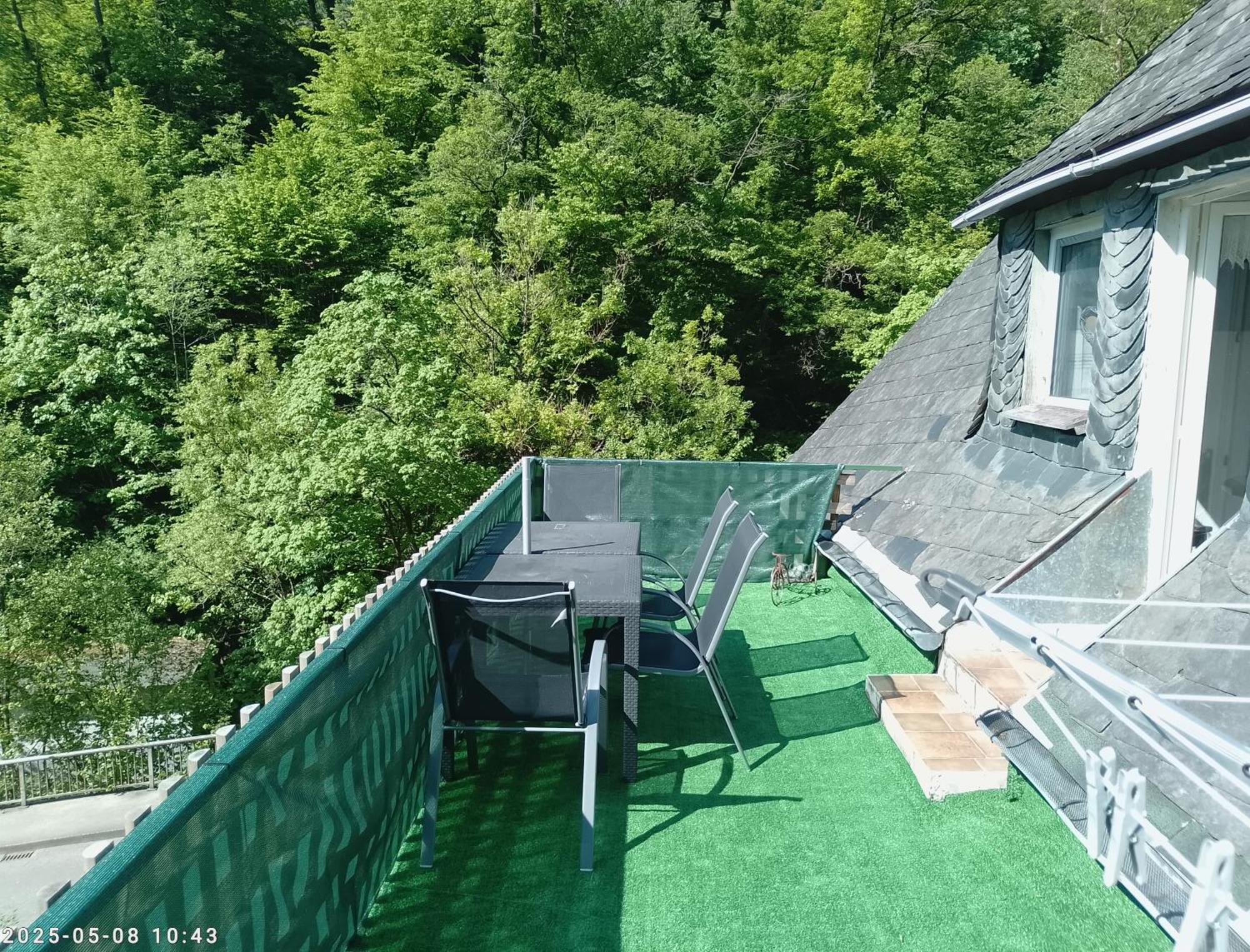 Bed and Breakfast Haus Am Dekernbach Кохем Экстерьер фото